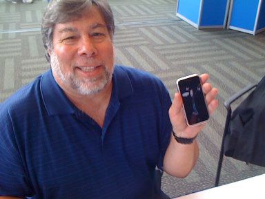 20090608-steve-wozniak-iphone