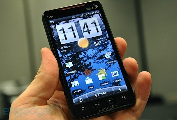 htc-evo-4g-01-top